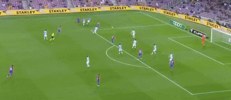 1629069879038098860.gif